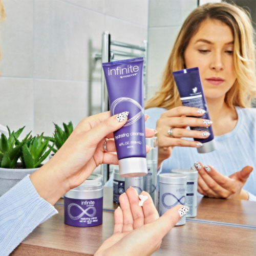 Hydrating Cleanser Infinite