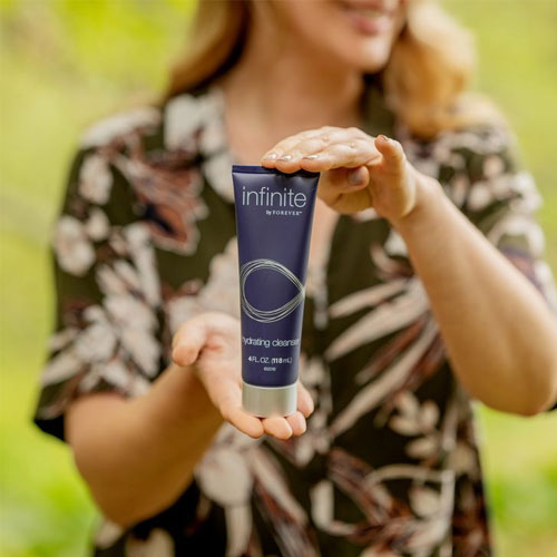 Hydrating Cleanser Infinite