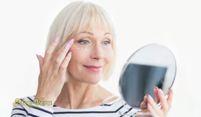 Routine beauté : application d’Awakening Eye Cream pour obtenir un regard jeune et réveillé naturellement