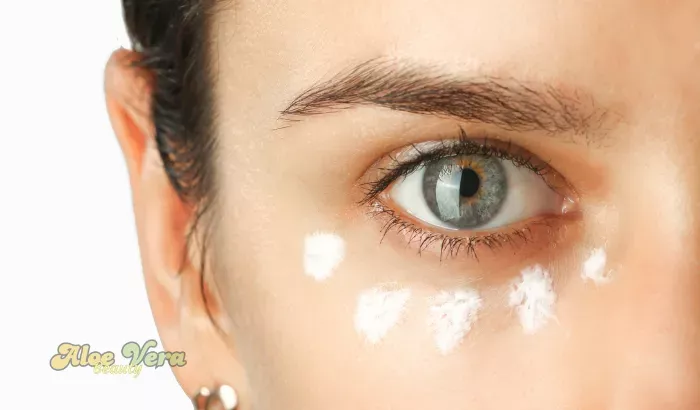 Gestes essentiels pour intégrer Awakening Eye Cream dans une routine quotidienne pour illuminer le regard