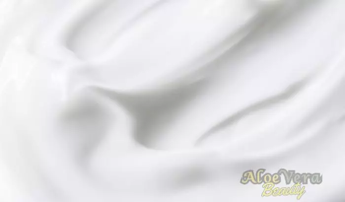 Protection Minérale SPF 30 pour une peau éclatante