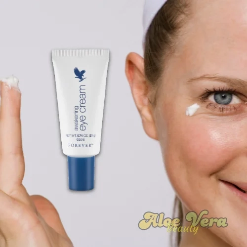 pourquoi awakening eye cream est la meilleure solution anti-poches pour un regard lumineux ?